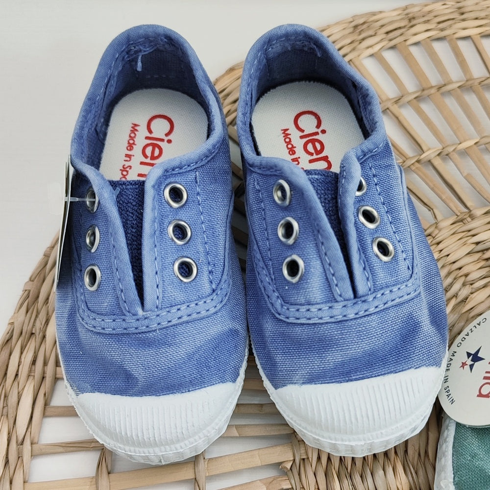 Scarpe in tela Cienta