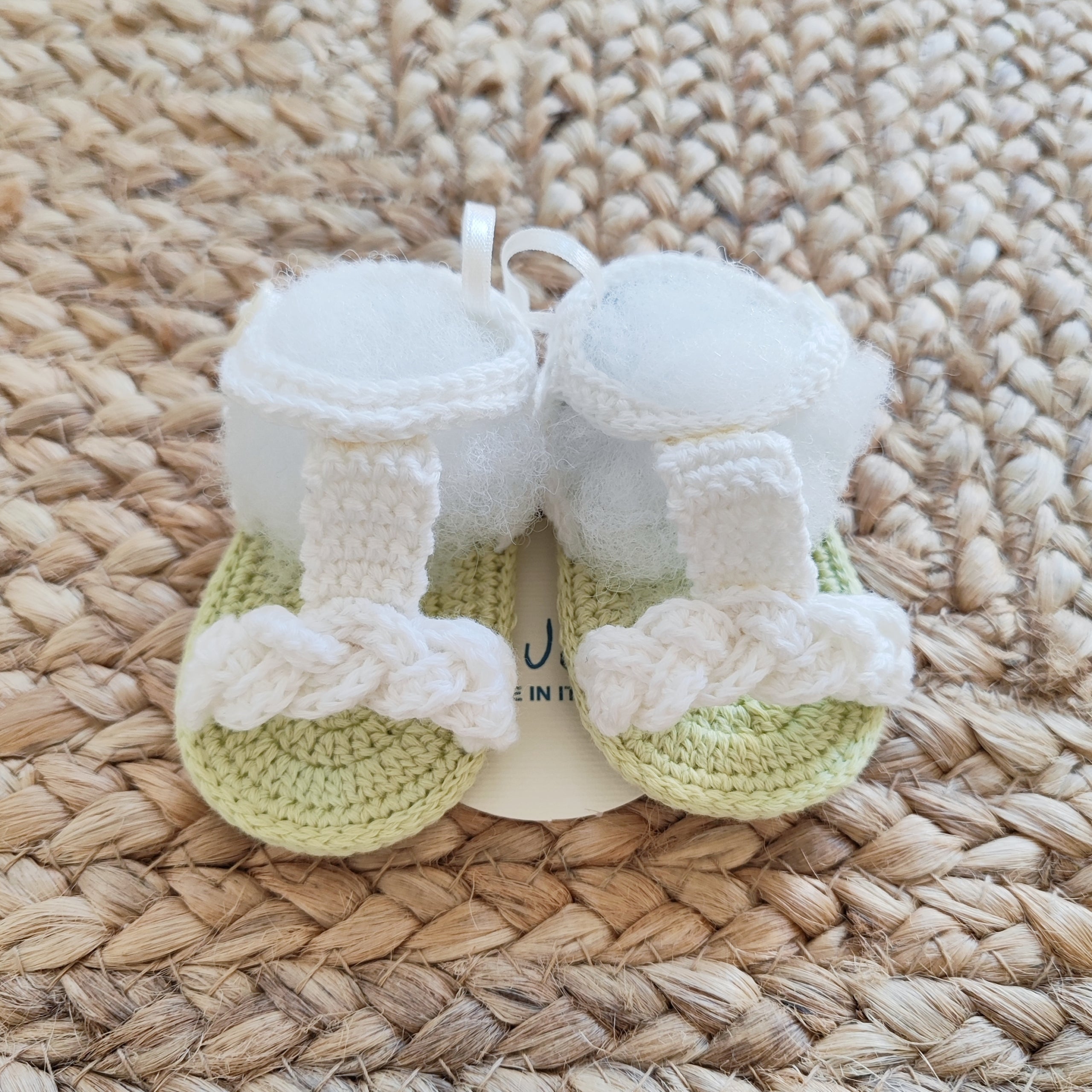 Completo+ bavetta + cappellino + scarpette in filo di cotone Jolie Juliet