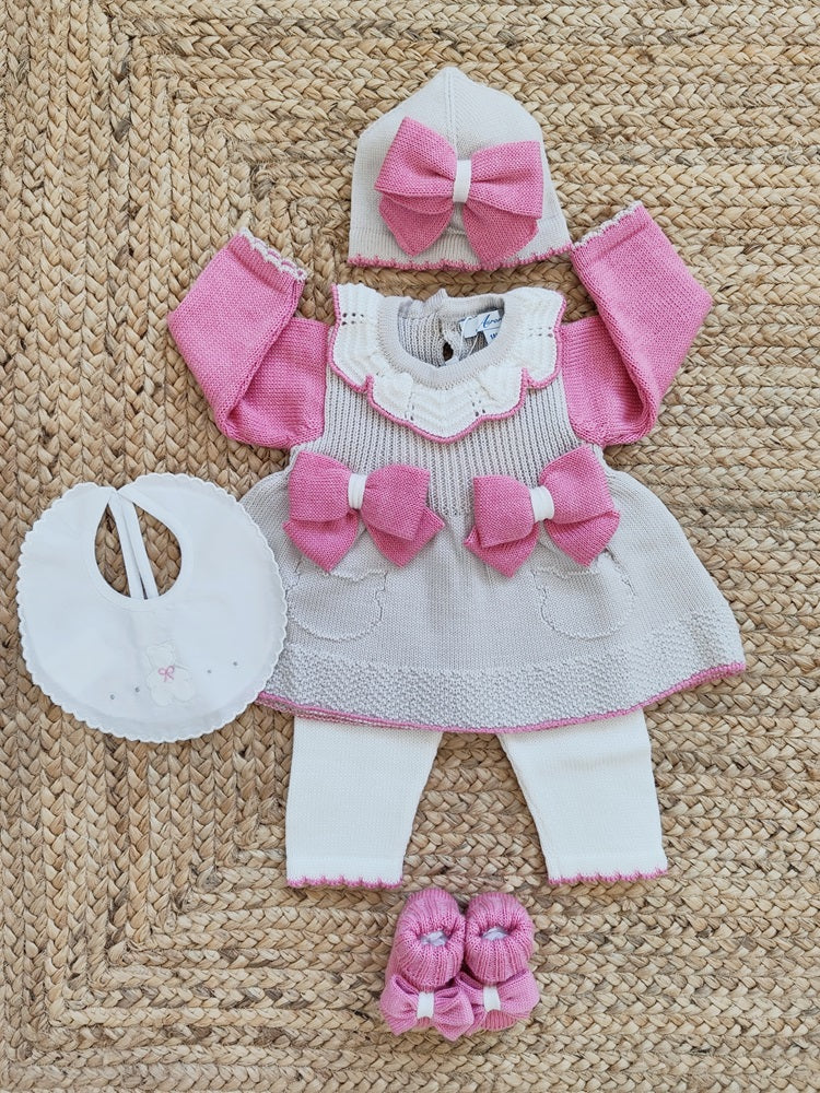 Completino in lana + Cappellino + Bavetta + Scarpette Aurora