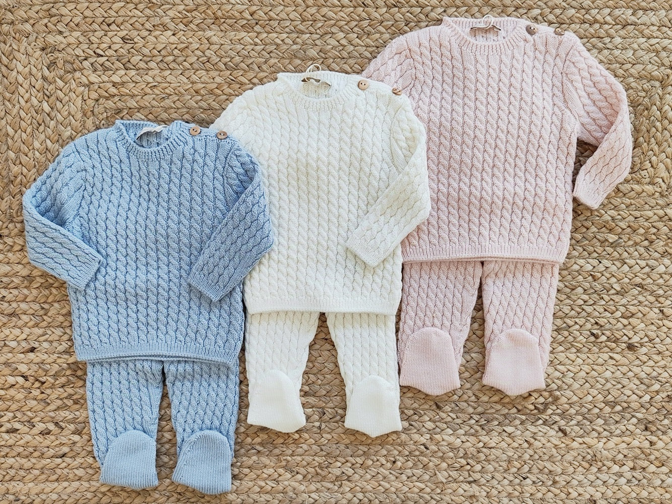 Completo due pezzi in lana Wedoble