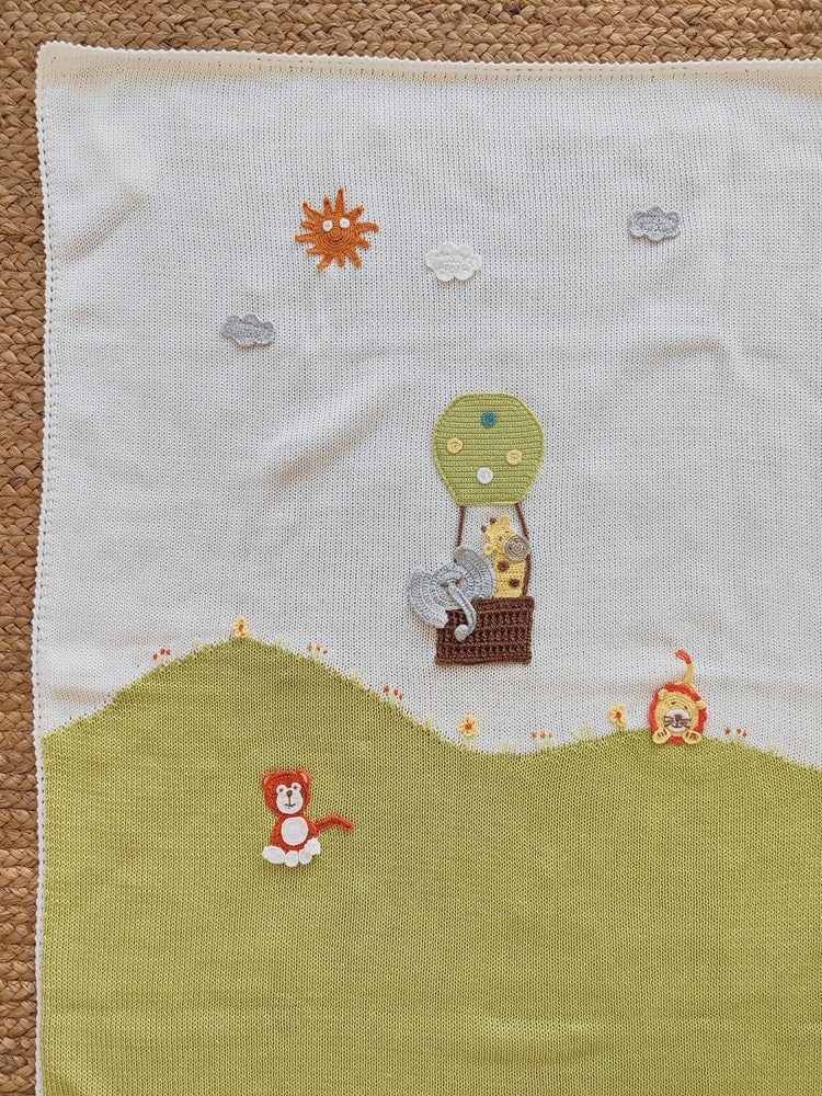 Set: Tutina, Scarpine e Bavetta \ Copertina \ Lenzuolino in filo Jolie Juliet