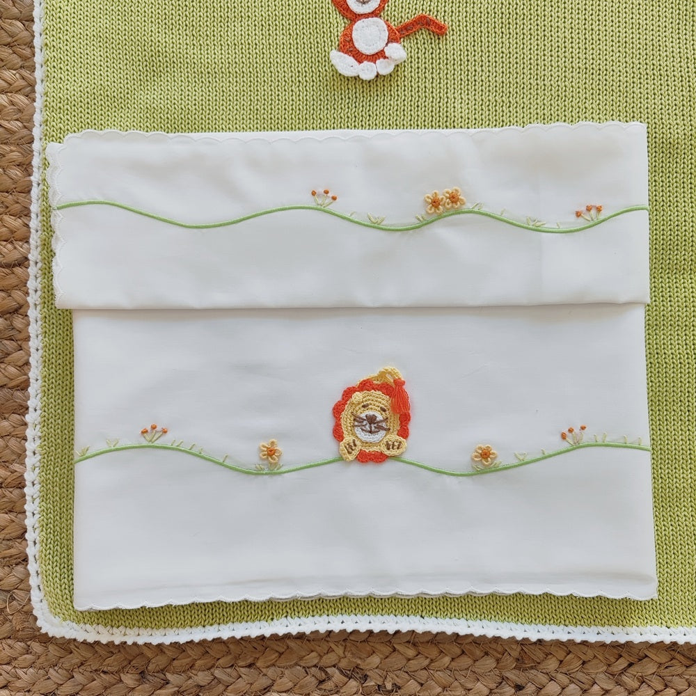 Set: Tutina, Scarpine e Bavetta \ Copertina \ Lenzuolino in filo Jolie Juliet