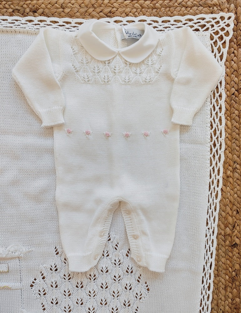 Set: Tutina, Scarpine e Bavetta \ Copertina \ Lenzuolino in filo Jolie Juliet