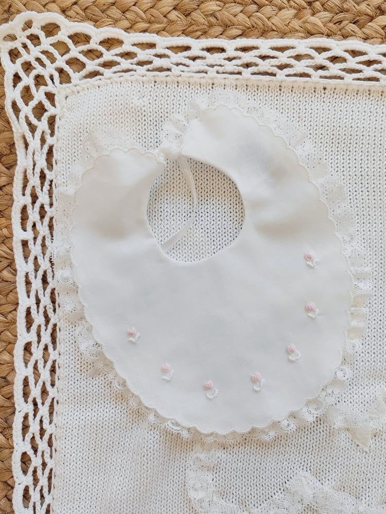 Set: Tutina, Scarpine e Bavetta \ Copertina \ Lenzuolino in filo Jolie Juliet