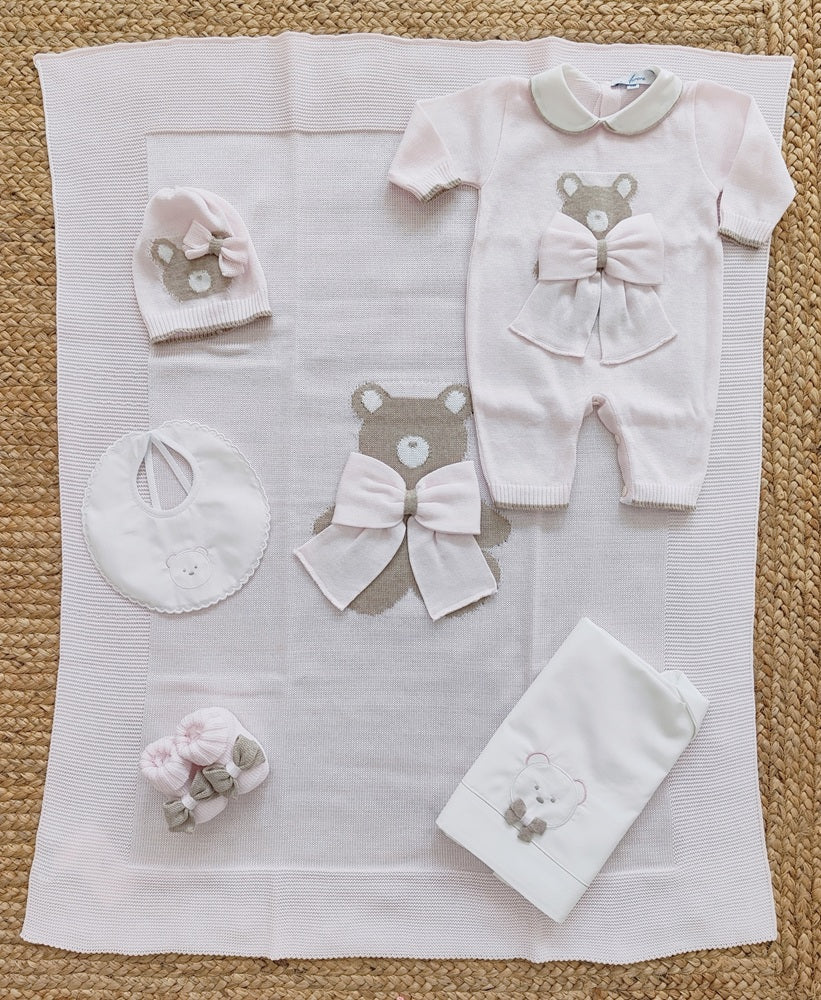 Set Tutina, Bavetta, Scarpine, Cappello \ Lenzuolino \ Coperta  in filo Aurora