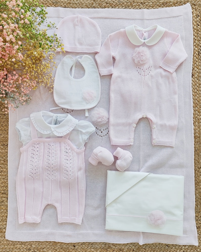 Tutina \ Pagliaccetto \ Set Cappello e Bavetta \ Copertina \ Scarpine \ Lenzuolino in filo La Sartoria Dei Piccoli