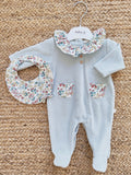 Tutina in ciniglia + Bavetta Baby Gi