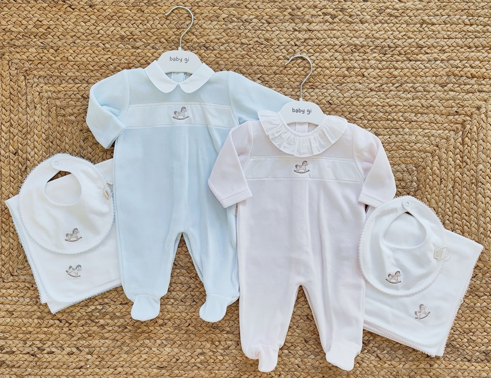 Tutina in ciniglia + Bavetta + Mussola Baby Gi