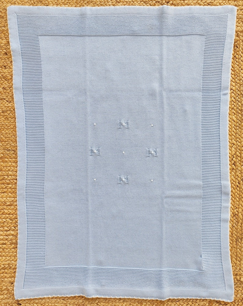 Tutina, Cappellino, Bavetta e Scarpette + Copertina Aurora