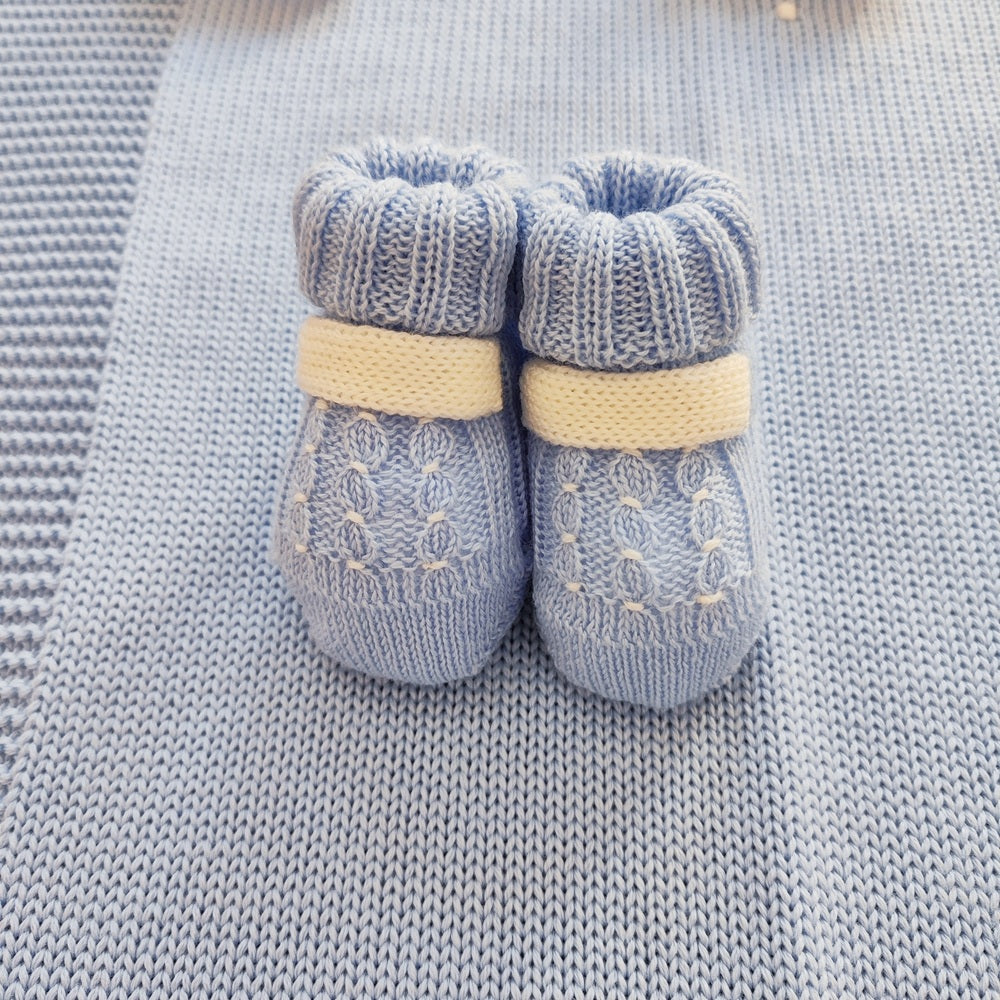 Tutina, Cappellino, Bavetta e Scarpette + Copertina Aurora