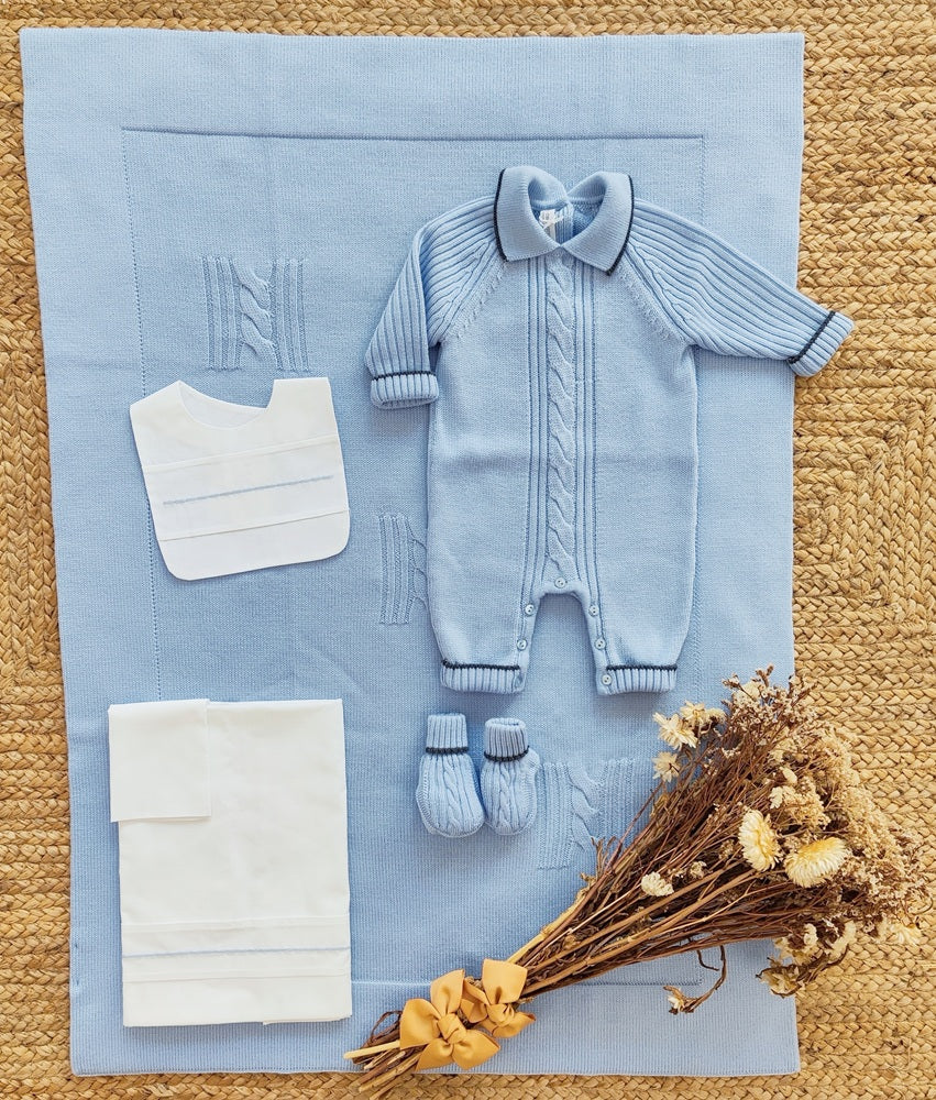 Set: Tutina, Bavetta e Scarpine + Copertina e Lenzuolino Le Coconnè