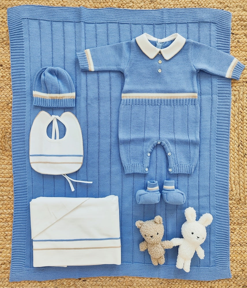 Set Tutina, Cappello, Bavetta, Scarpine + Lenzuolino, Copertina  La Sartoria dei Piccoli