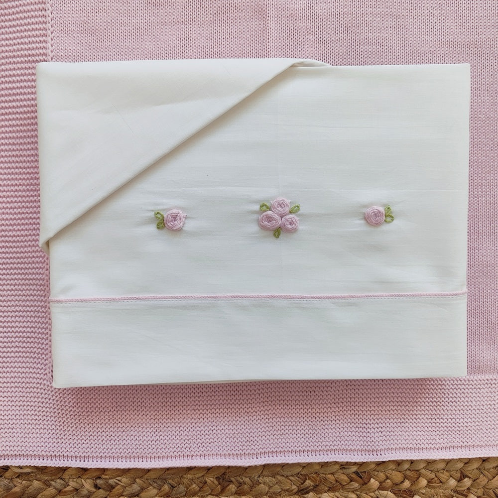 Set Tutina, Cappellino, Bavetta, Scarpine + Lenzuolino, Copertina  La Sartoria dei Piccoli