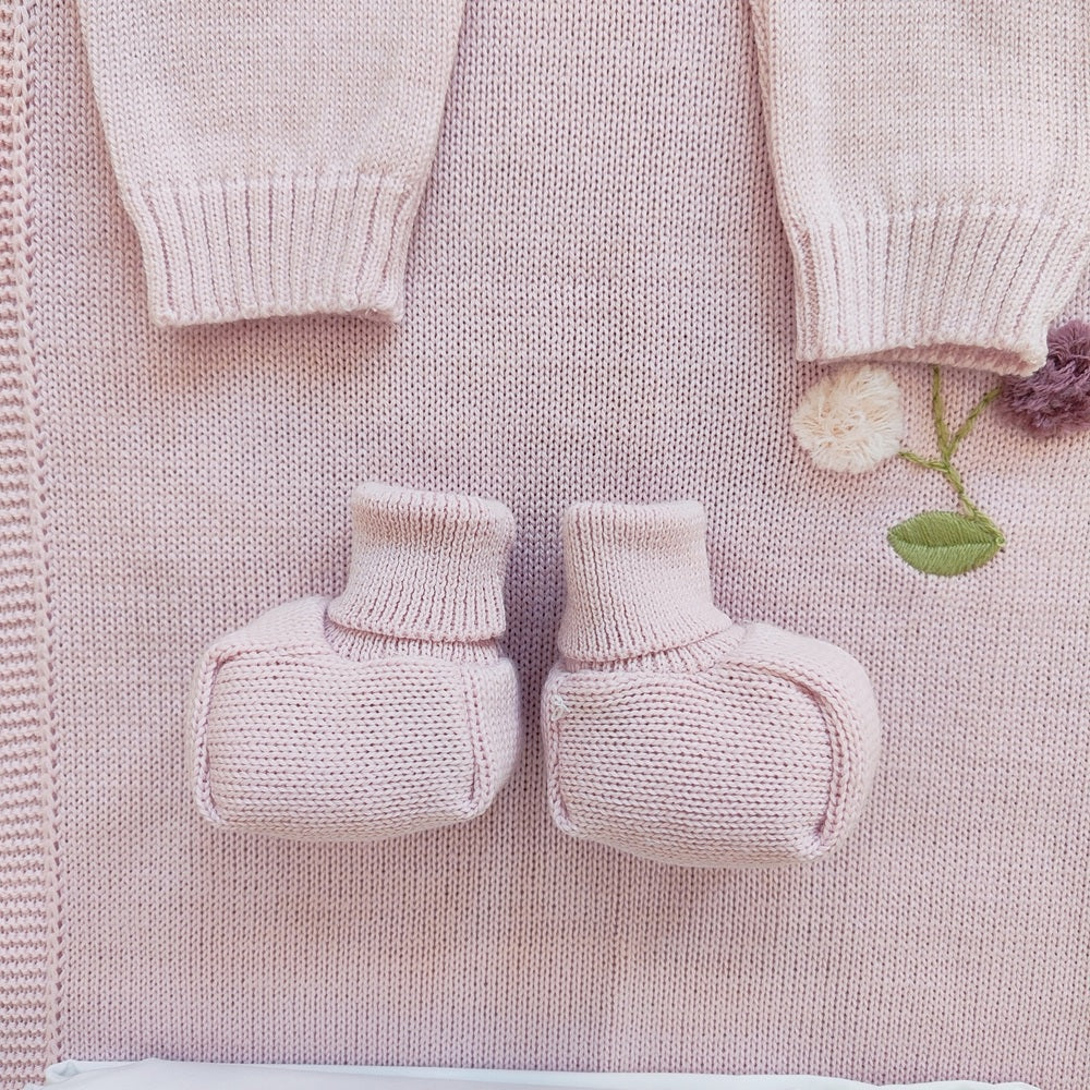 Set Tutina, Cappellino, Bavetta, Scarpine + Lenzuolino, Copertina  La Sartoria dei Piccoli